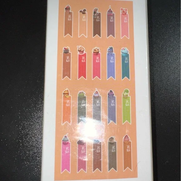 $2📚BOX OF 30 BOOKMARKS📚NEW AND SEALED📚$2 WITH ANY $10 ORDER OR MORE - Picture 3 of 16